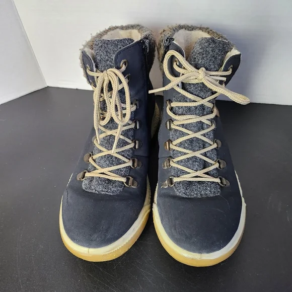 Rieker or Reiker Hiker or Winter Boot sz 38 or 7 - Picture 4 of 15